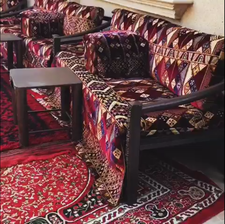 قهوجين وصبابين بالرياض النرجس